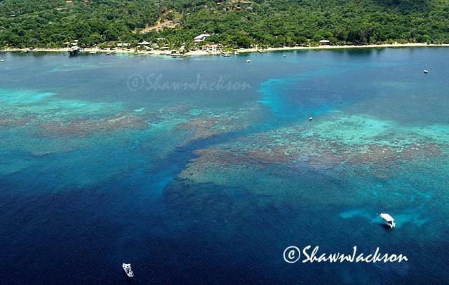 Brisas Del Mar Beach + Dive Resort West End Exterior foto